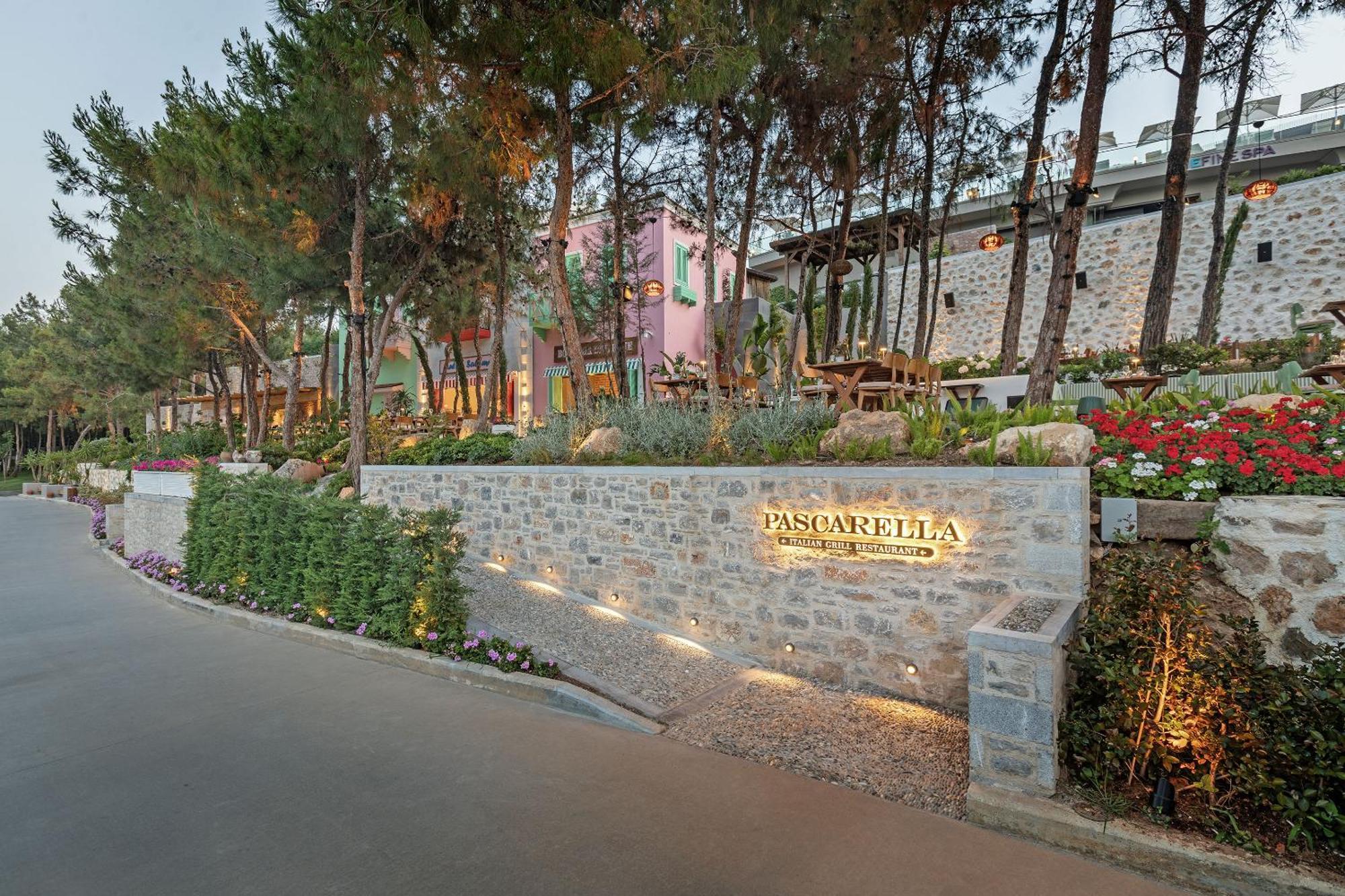 Titanic Deluxe Bodrum Guvercinlik  Exterior foto